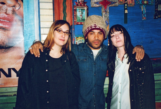 Lenny Kravitz, Julie Kramer and her sister